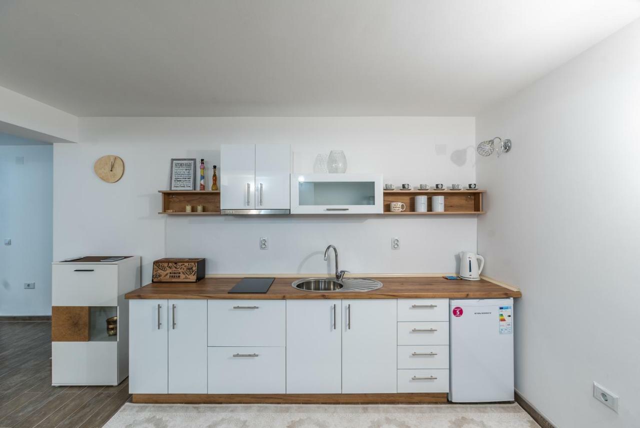Premium Inn Gewgelija Zewnętrze zdjęcie