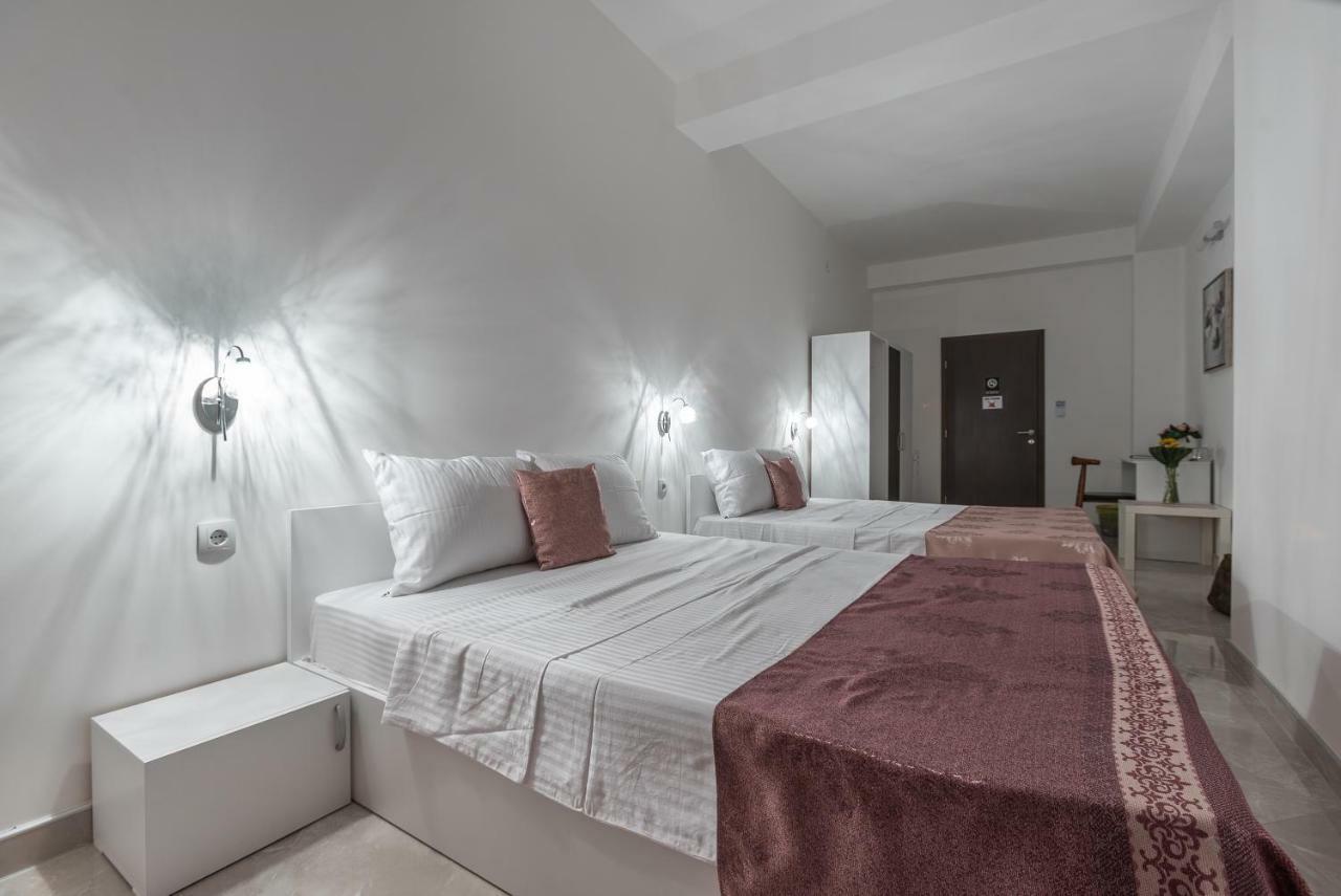 Premium Inn Gewgelija Zewnętrze zdjęcie