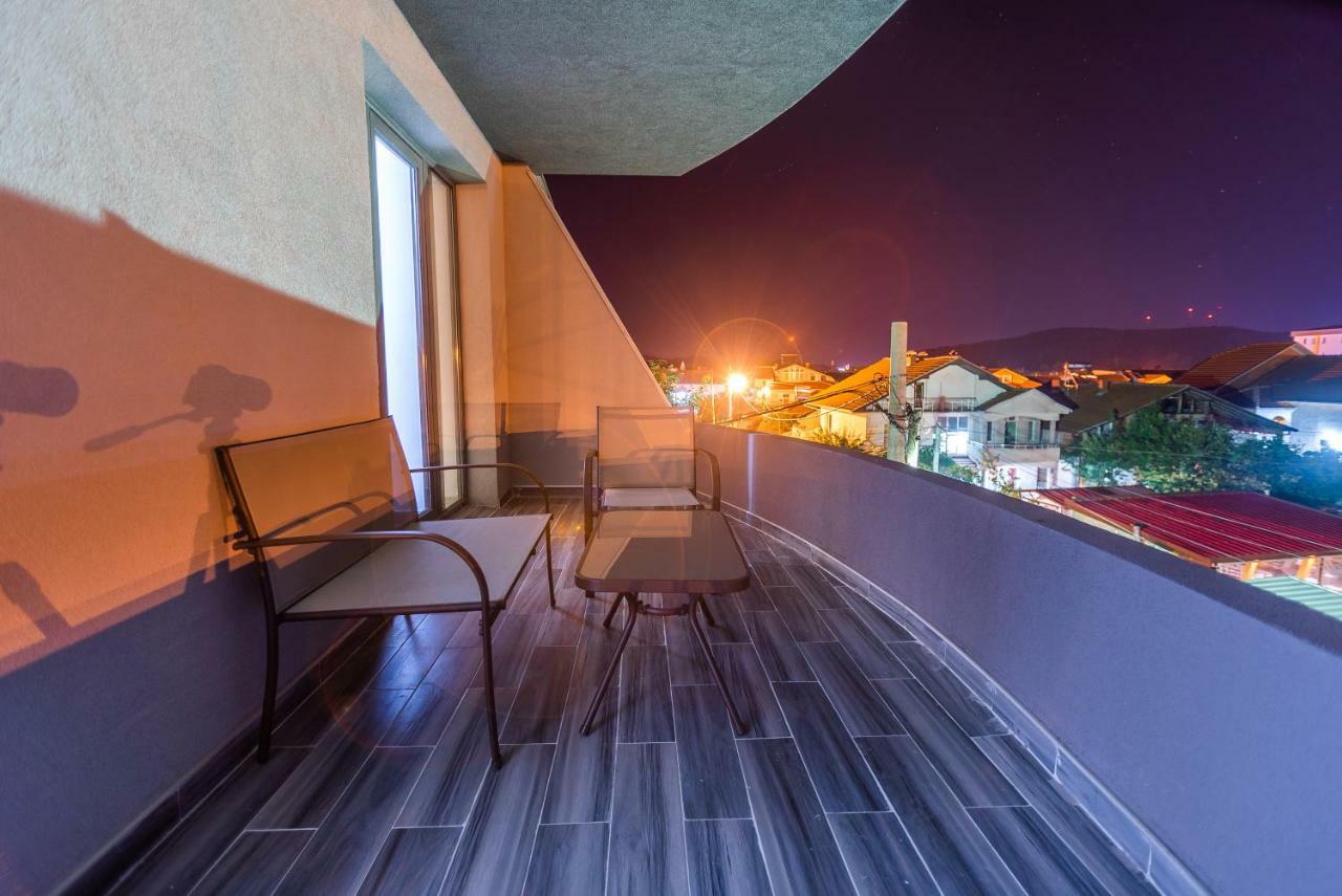 Premium Inn Gewgelija Zewnętrze zdjęcie